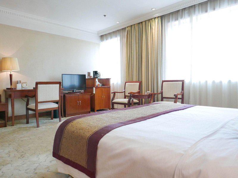 D83A1FA5CE809CCBBA4C65CECAA78A5E