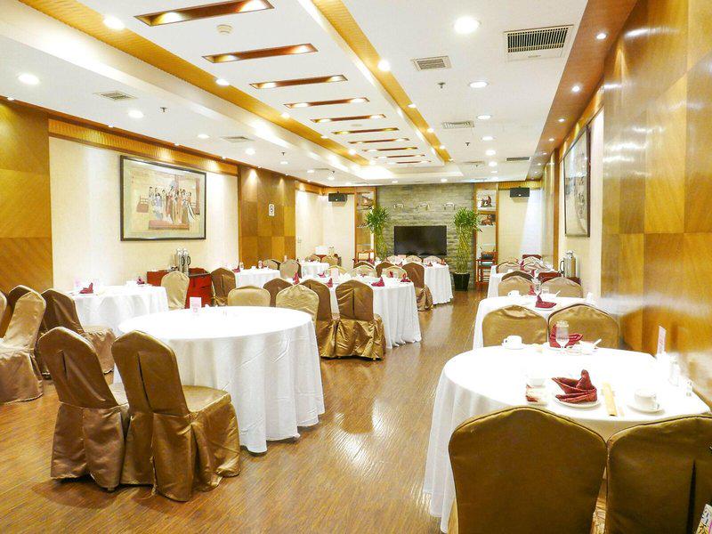 F0E142832C30F1215BEF2C431C076697