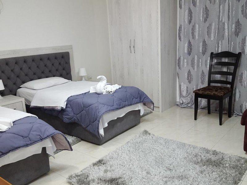 F40DFF4569C0DB83E2DC940A9FEB3F36