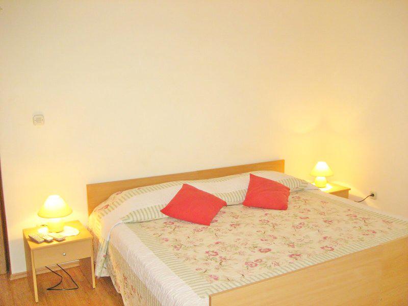 C8DED64086099B277C8023D7E4658751