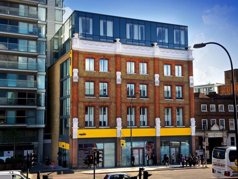 92C8A9379B38D018CADACD278EF19EDB