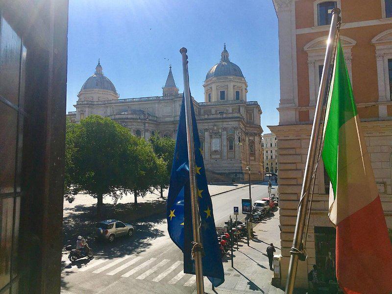 D69E12668FD37F9BC41B1422A91F0AC8