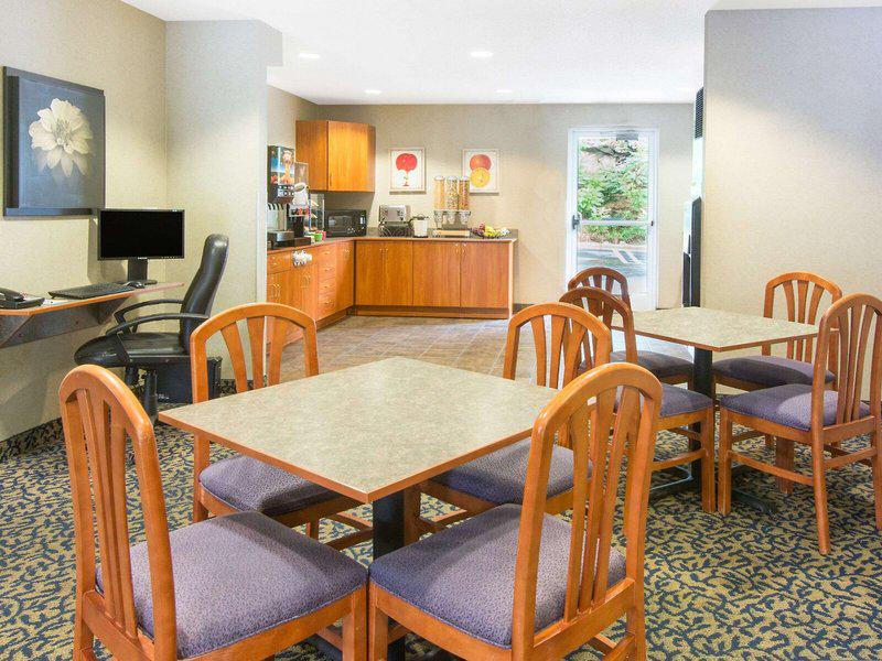 D2020E45AC88868A69A2F7BC5323C198