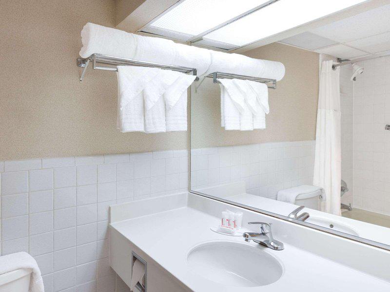 00AA88D86BFC36299675A2F7BF5B4AFE