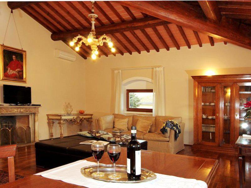 8A77FC816EC67AEDF6DC9239E5607D0D