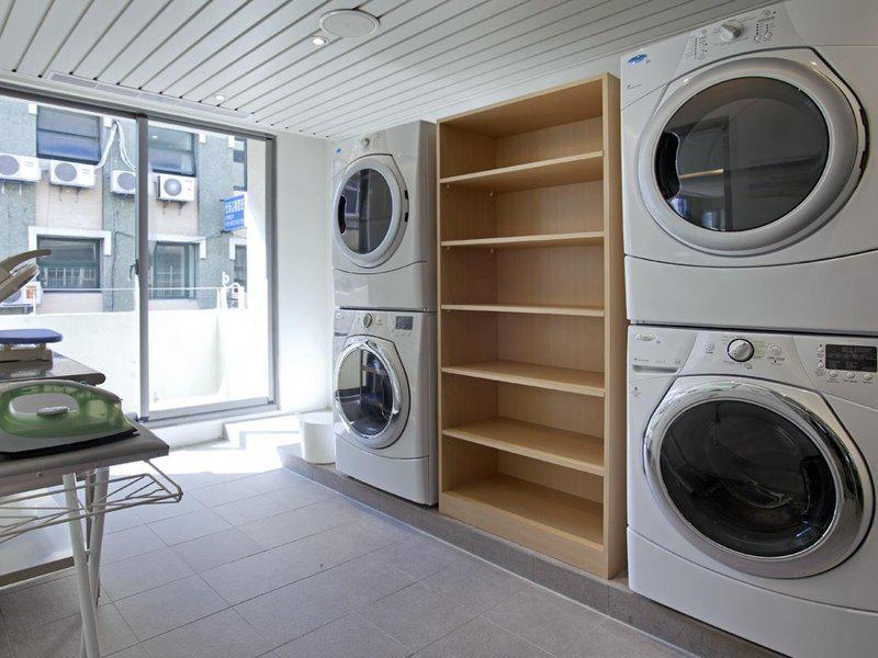 FC9D1DEC05C32B5A501981586908FEA0