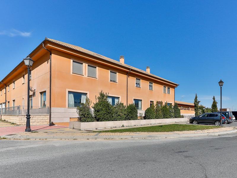 811E02F46C9653342F34752B17619C0C