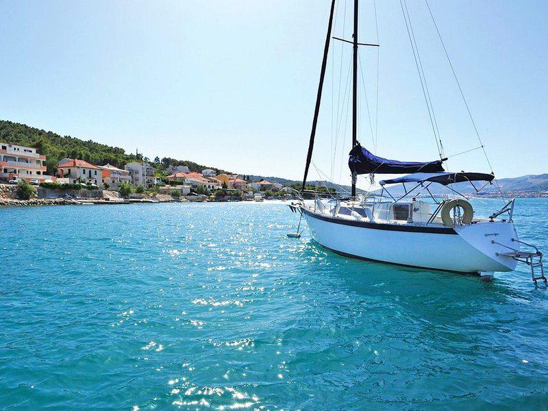 08E56E215F8F7CF06D915B52433606DA