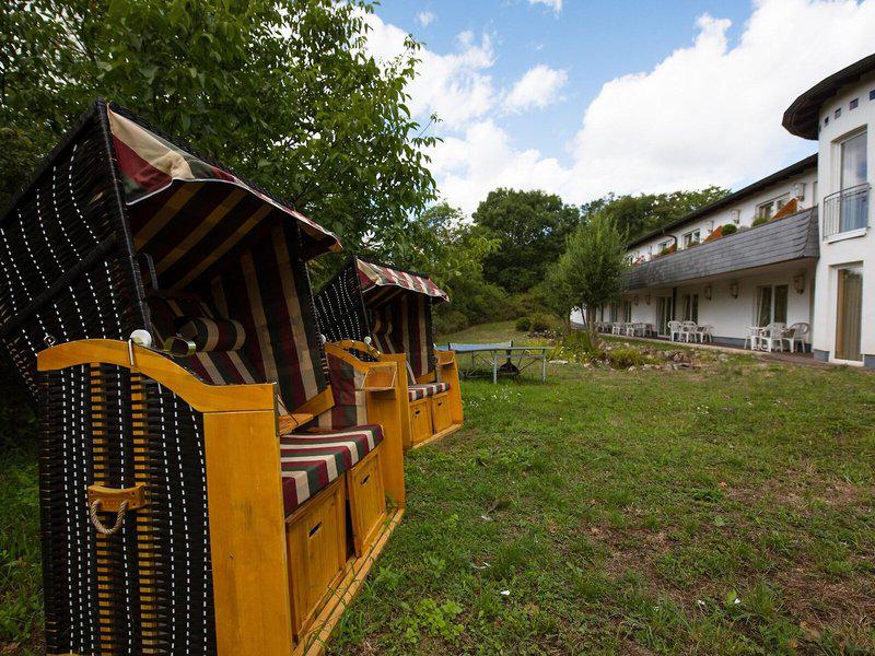 CF3583DE7538A53B7BED15AD2011C7C8