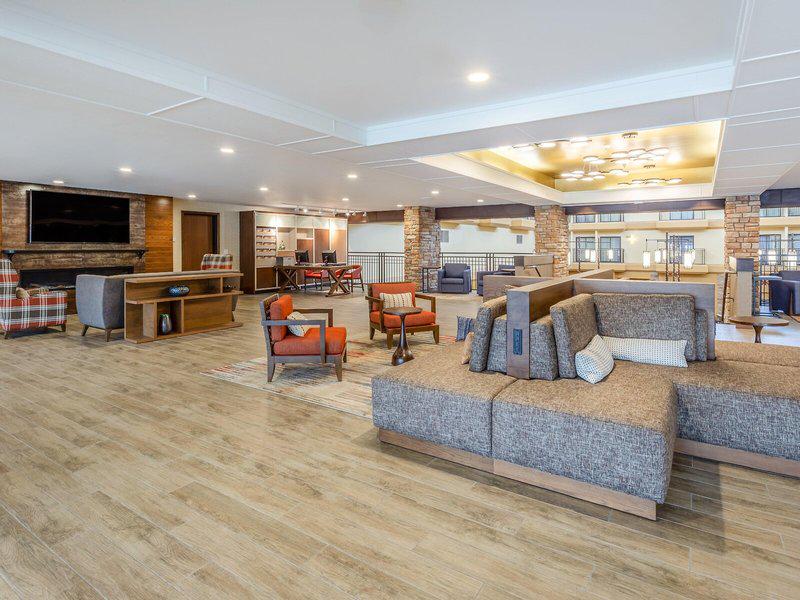 F530B8A69FF2D22FD4BDE1AE554724A3