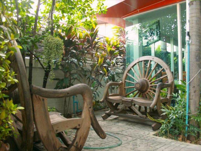 96B3407F15A981E6B0021DE461CE595A