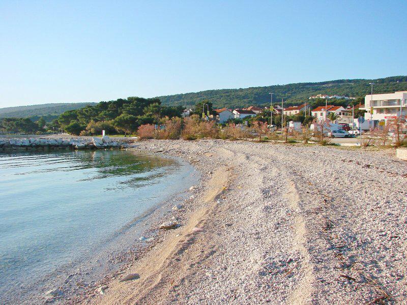 AFBF1D261547A1093A4C3949FB29F233