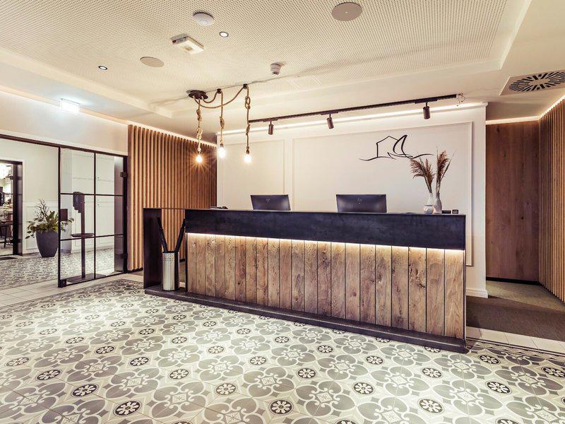 B86FD8BAF016C12D1B27D1D9C0361EC3