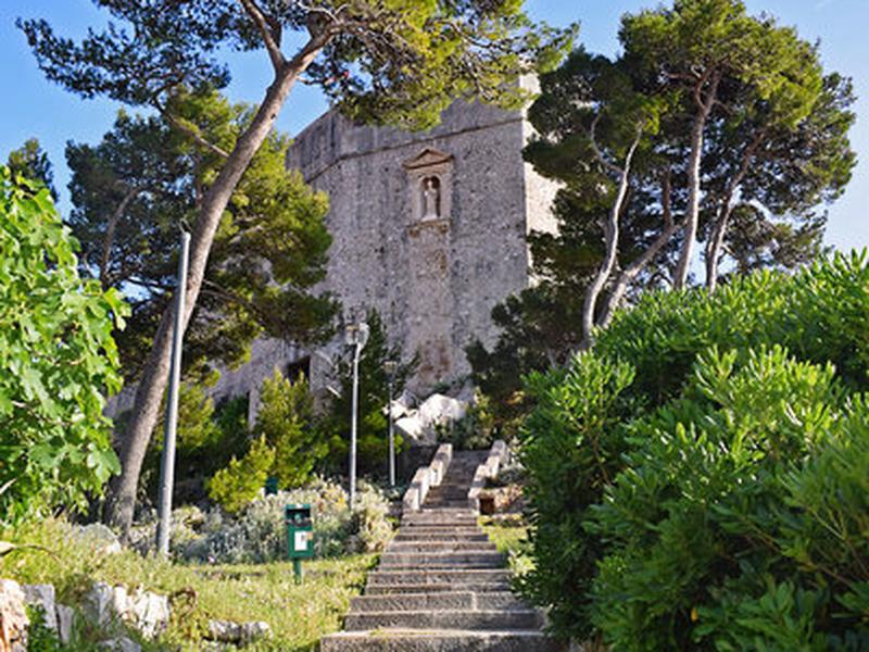 A446FBCCC0B8D0B3BA0606B661BD5AE1