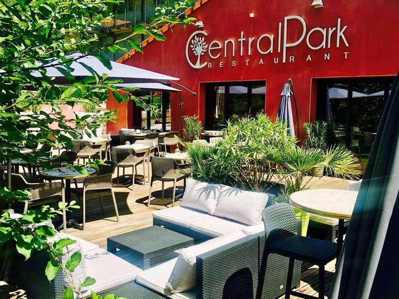 DFA12A340E3F2ED9AF8EB25A0BCE29C9