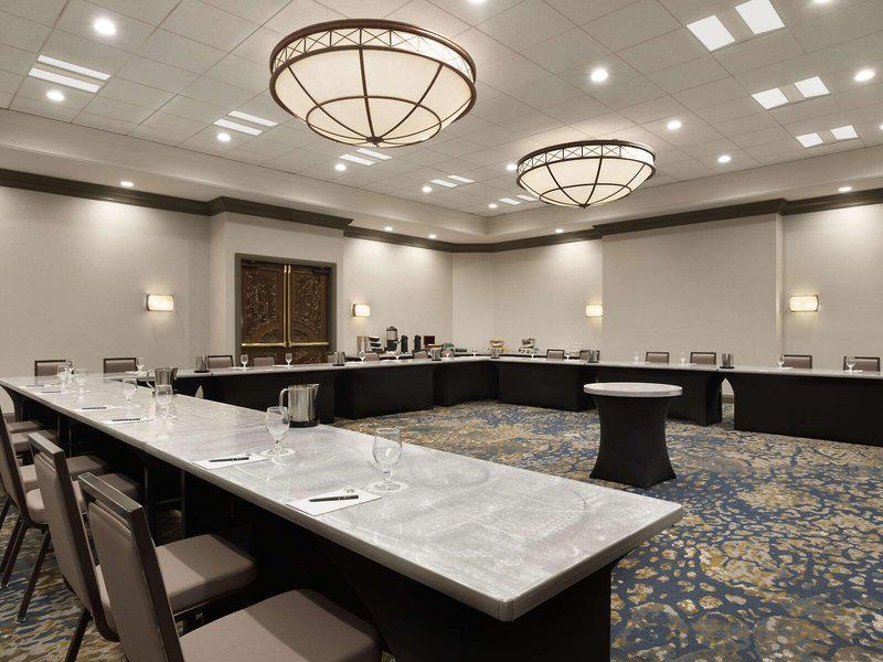 8B37C93A70800A0A972D8F2AD4D3AFD1