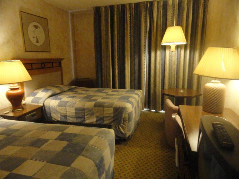 CAD381A608AF9716D70E01003D27ED26