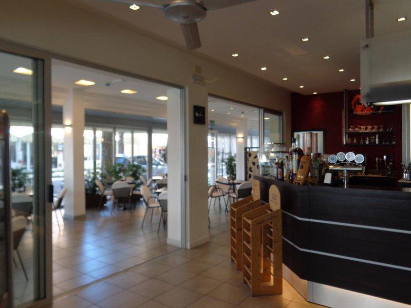 297ED99E2D24EE087D193FA5F5C39807