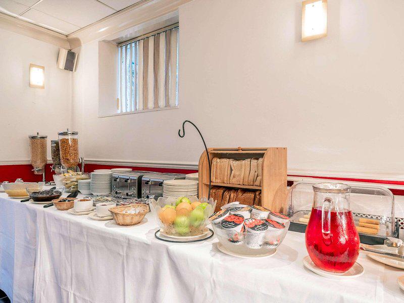 B928E3EF8CFCDB1E1141329D3F292DEA