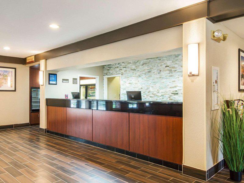 BBA991D5F114A00310A67418909976F5