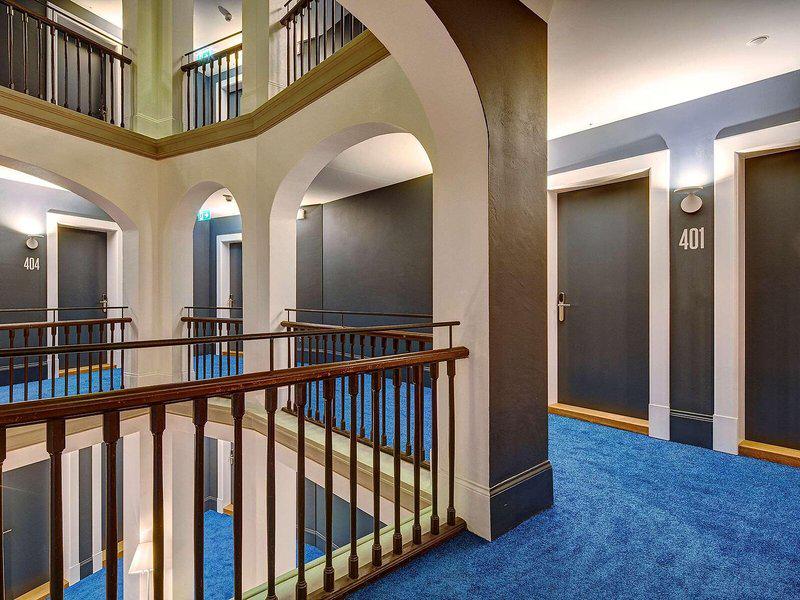 CA9C27ECF24E0555EBFD7B196C138383