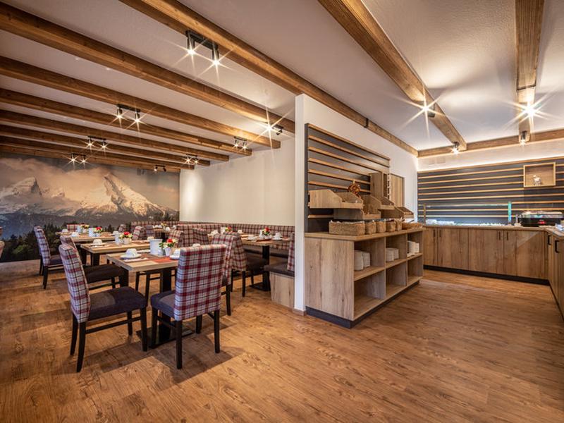 13CB53661D3AB16A7153F1FF3018882F