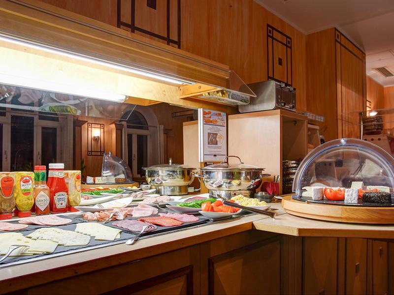 87C84A778D44F4C9294127C0AED187AD