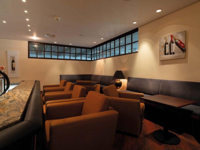 48388682DAEAEEAA5754A9D2635A7DDA