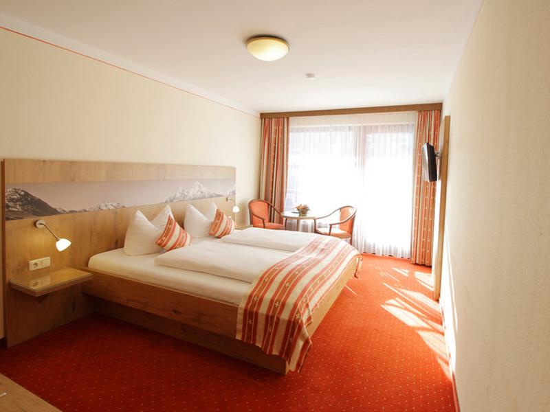 9ABEAED72D766CD73F9BC5623086F1EE