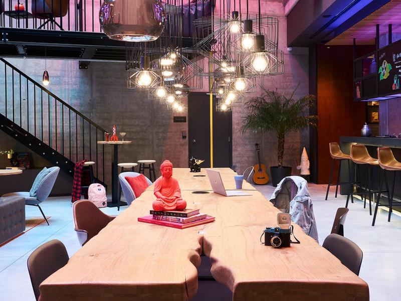 997EABF3E4AD7A28F89CA595CE2484FF