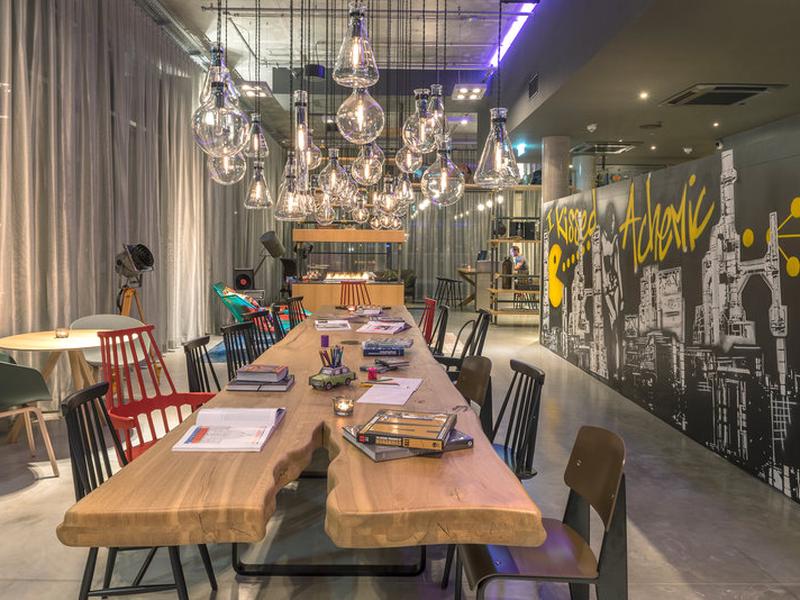 571EDB01ECEC260613331667A2140366