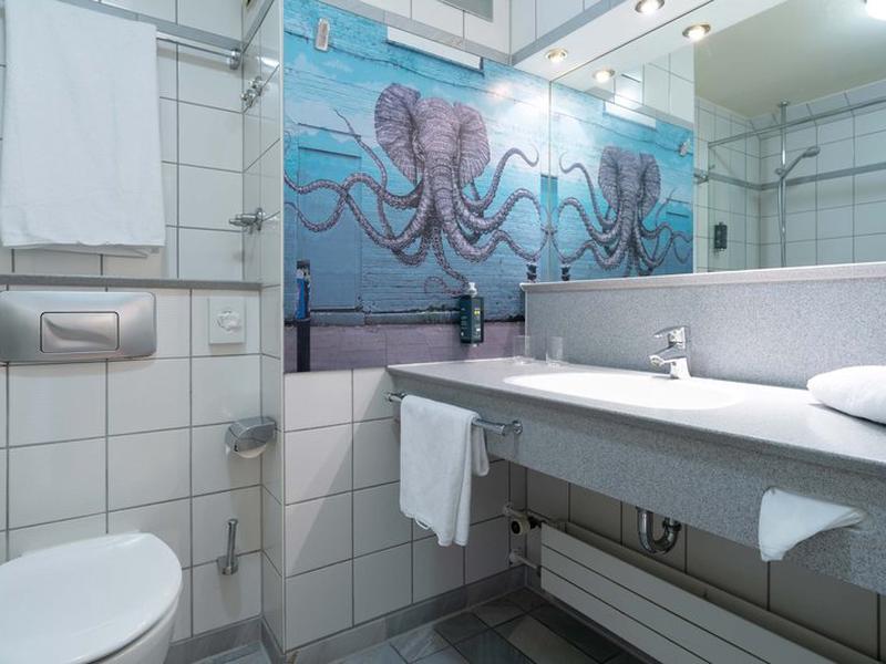 0E189993D001E8FCC8630F0306D81AF0