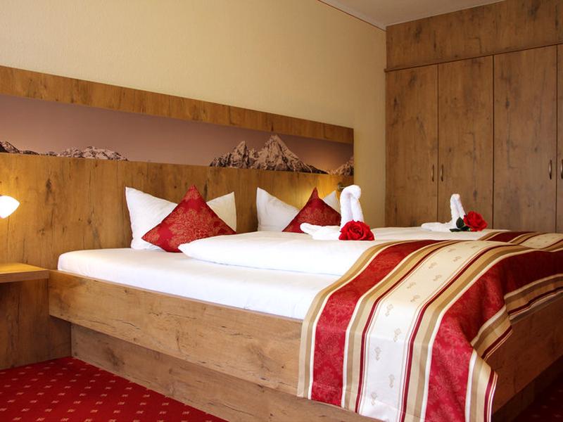 B0046F2879F8E1DD671FEE191355BD10