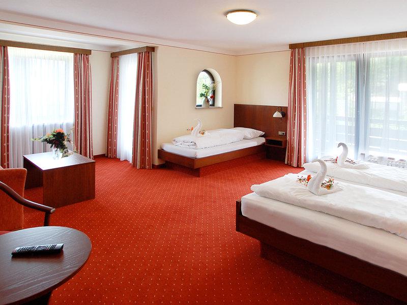 3B09D46E9875F8D1F043D0C0036F1FF4