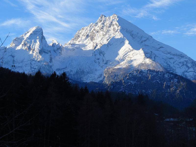 8FEAEE062A93CC1CD907F3645A540330