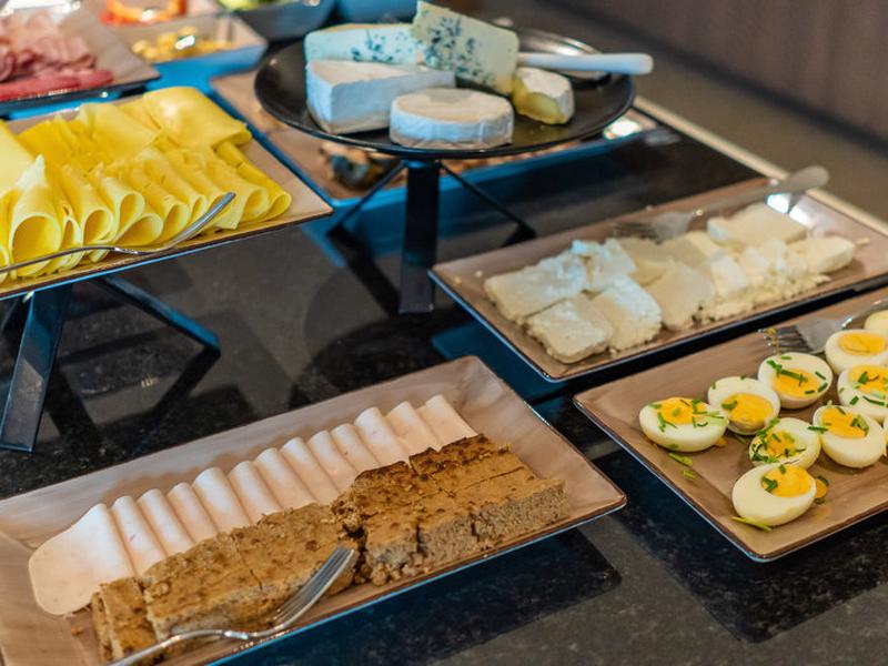 E78D155E1CD10D56EC0EE5069C5D464C