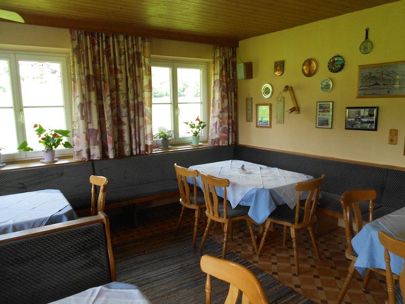 625F055493C34484093720179D53E289