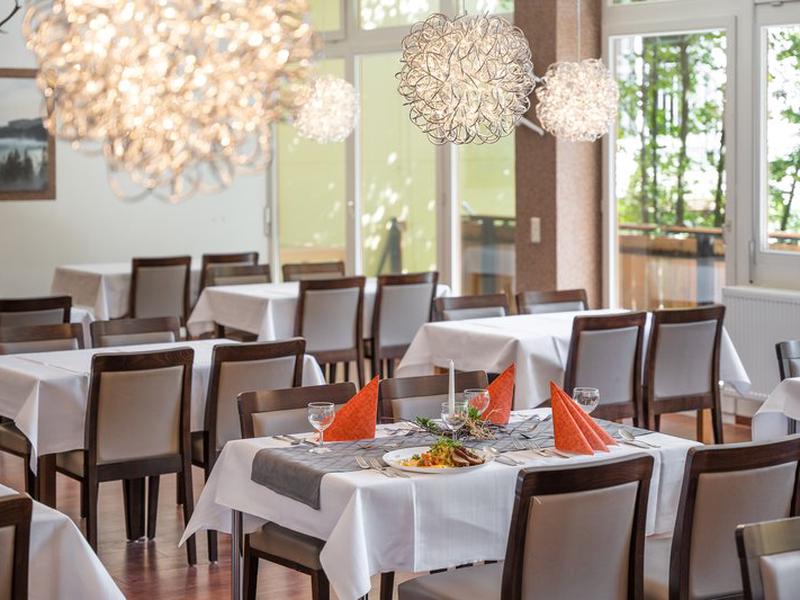 B465A541BA3D34395710CB8E2833C4B4