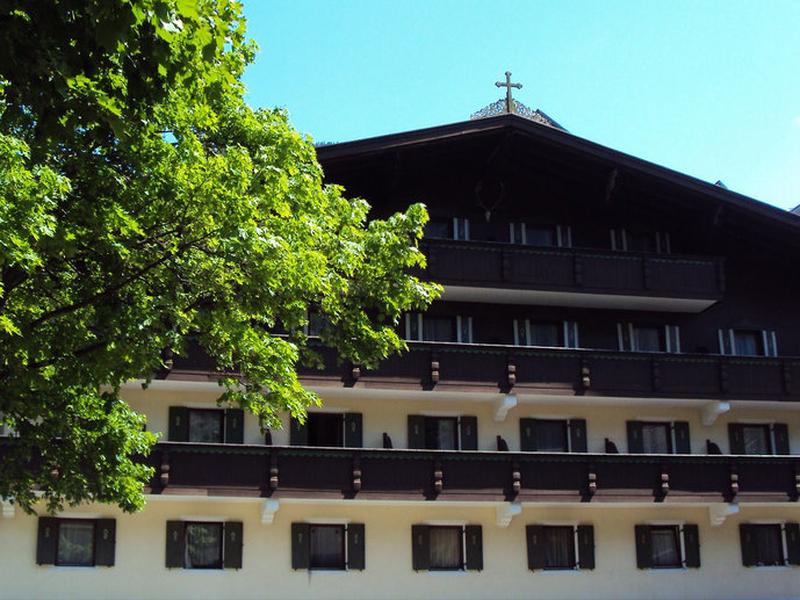 939BE6CD40E76E6585B6F80397EA11B0