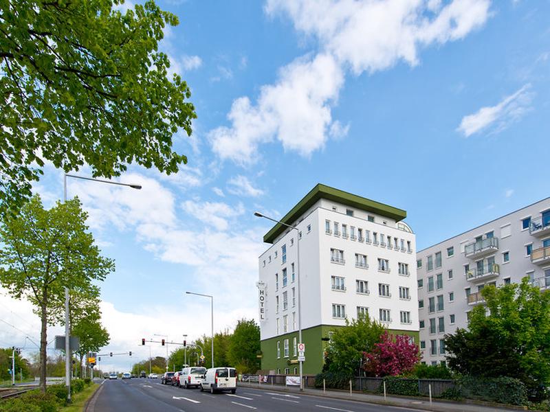 43F4E576C922D1BF5C583E6027064B9B