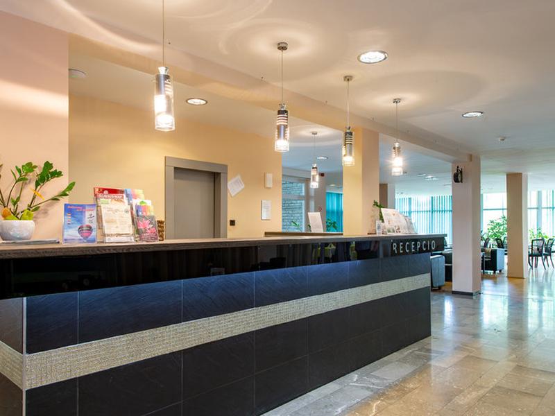 3A08636AB655214B22AE591E97DE8879