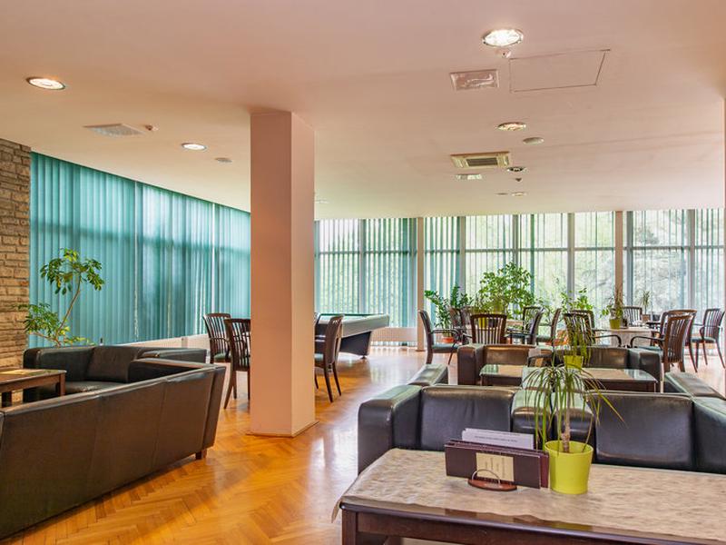 F03D511D85EA21E2743B573D02258159