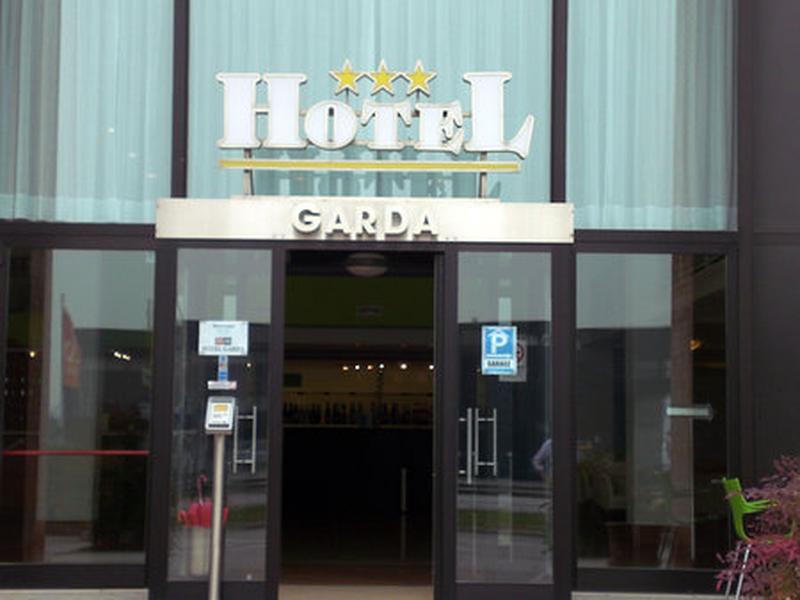 7CD5EFB96F608ED73FBAFFA013EA246A