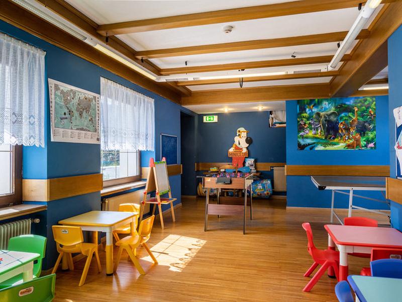 75AC94AC106DBB684AB543D6C0766C06