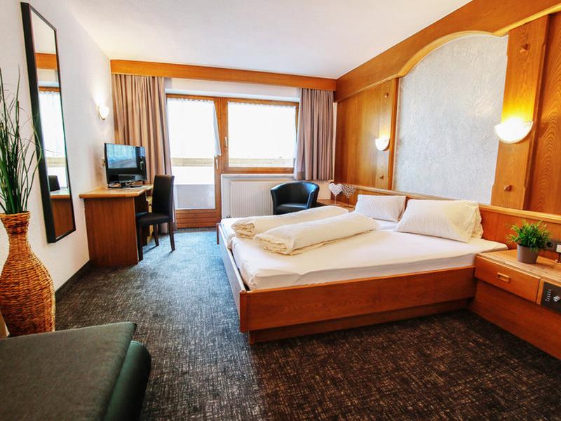 CF4E84F34057A5F63D46755C5F43EC47