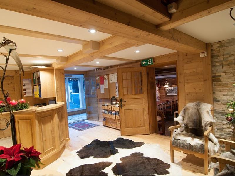 3EC4EA630E70297AC4C7FE7C9A6C9065