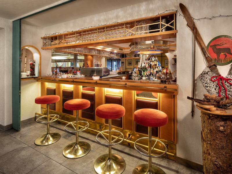 29F1DE96E9C99D1D63CD21EA3D321A5C