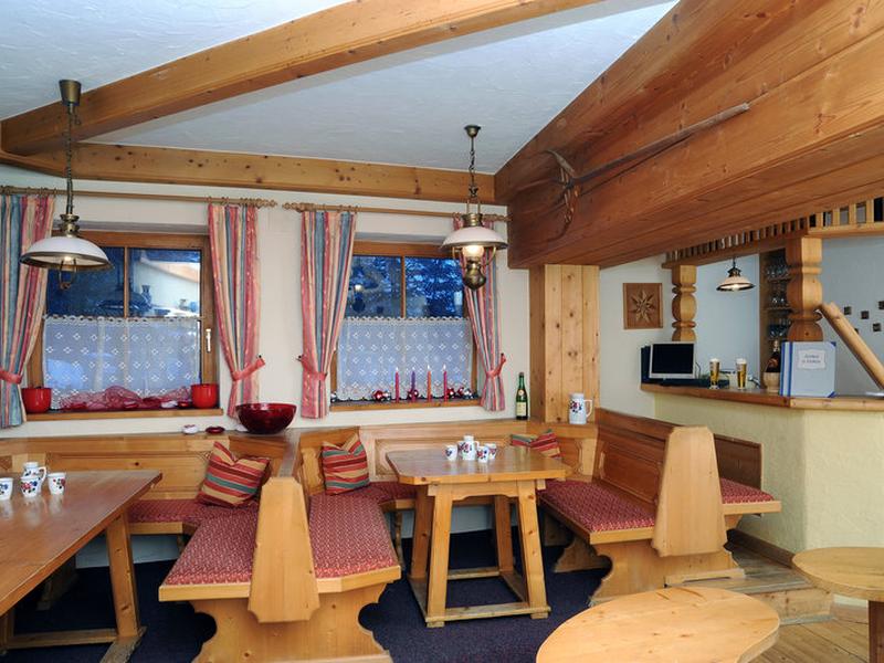 6EFC2FF44BB25999EE48260B00A8A702