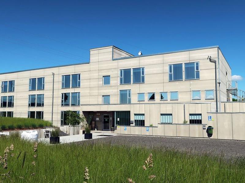 85F2819D50C15AF19A4CF0B80F0A2B93