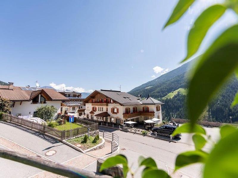 353AFA1DC45233F0817917242F7CB7BD